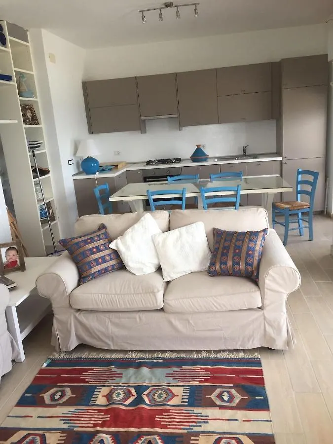 아파트 Appartamento Vista Mare Capo Falcone 스틴티노